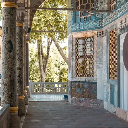 Hotel The Story Pera 4*